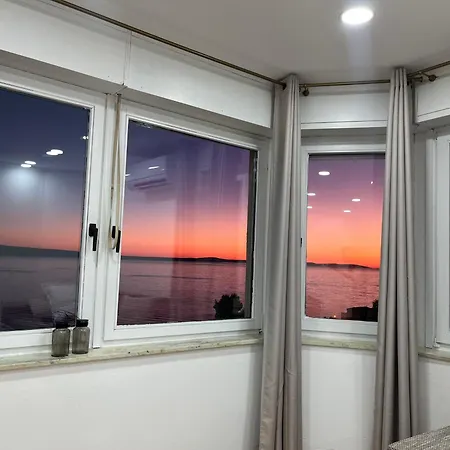 Apartment Panorama Blue Radic Jesenice (Split-Dalmatia)